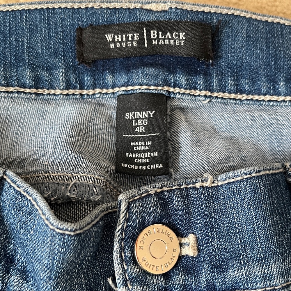 White|Black brand Skinny Leg Jeans size 4R - Picture 4 of 4